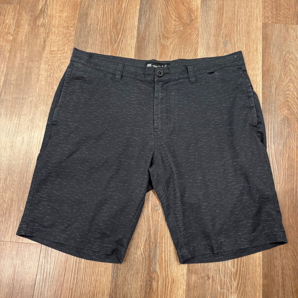 Travis Mathew Men 36 Dark Grey Heathered Golf Shorts Stretch Performance